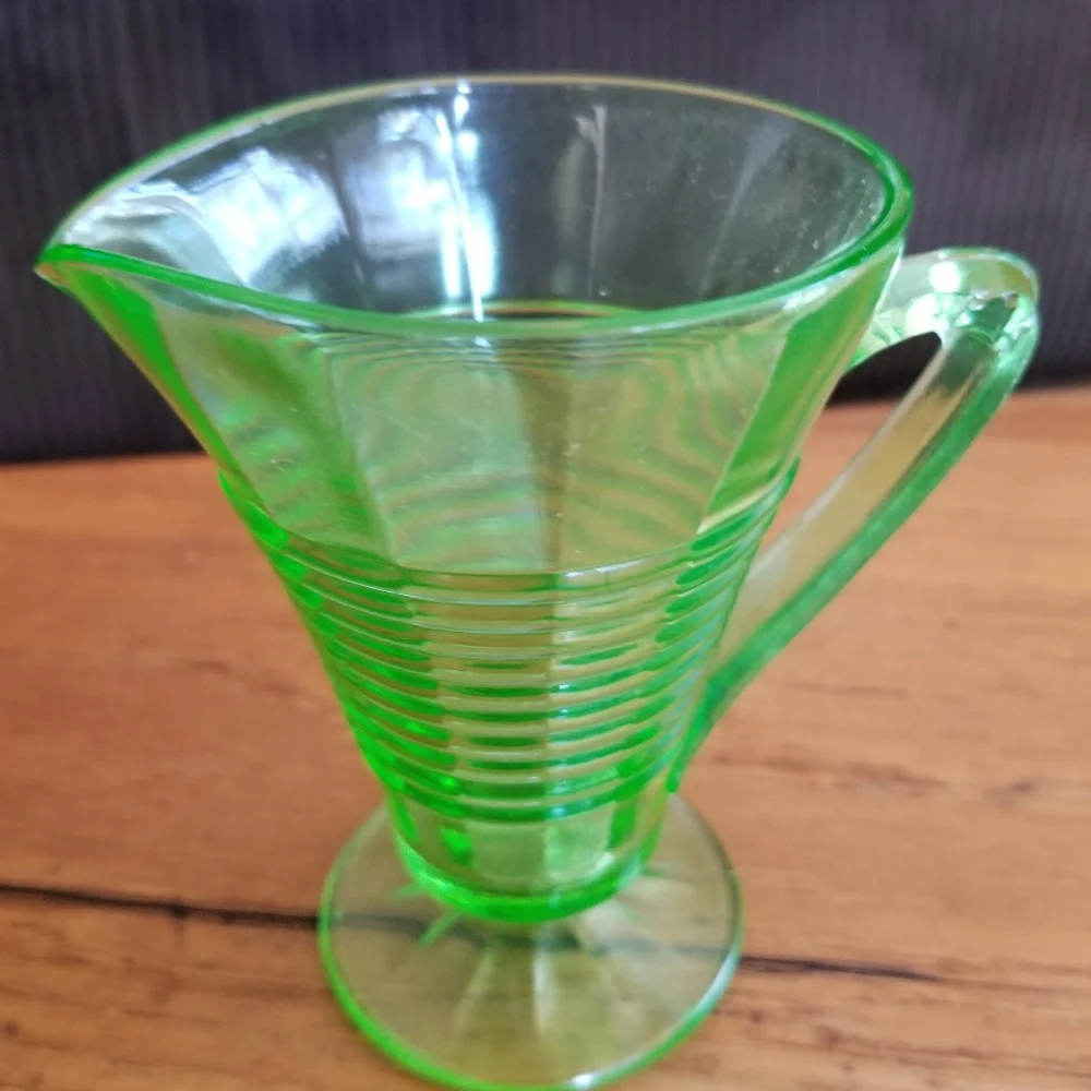 Depression Glass - Picture 4 of 6